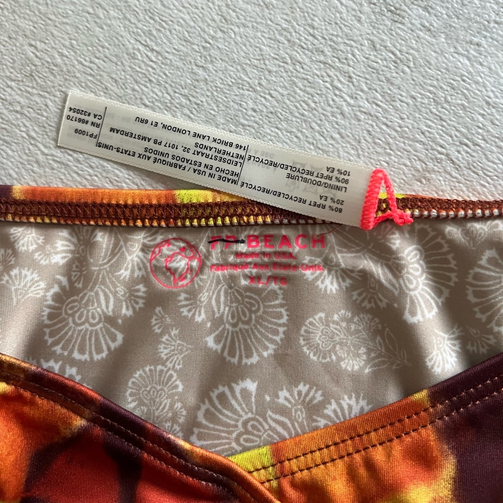{Free People} Brand New Free-est Renee Printed Tie Side Bikini Bottoms - Picture 10 of 10